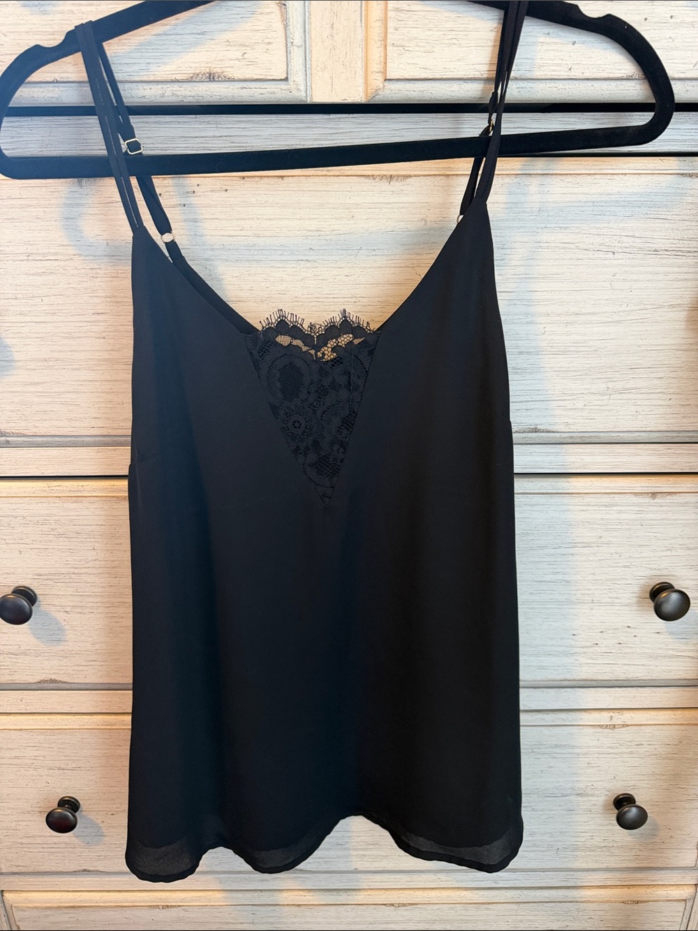 GUESS Black Lace-Detail V-Neck Camisole